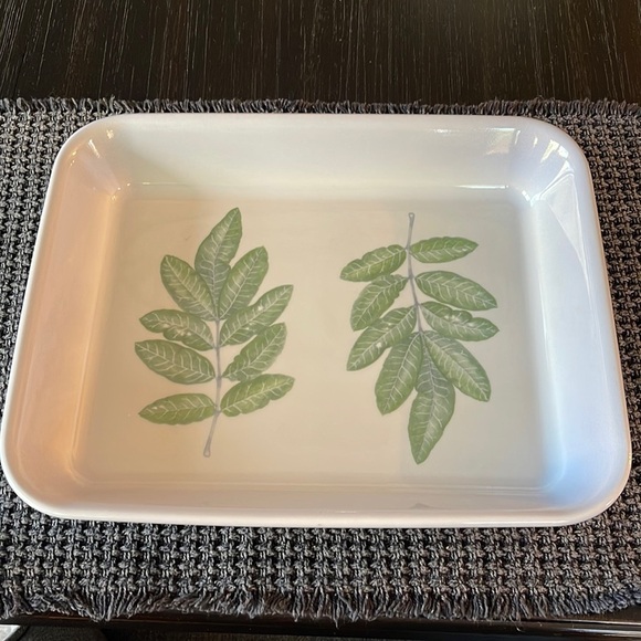 12' Lasagna Seasons Leaves by PORTMEIRION - Picture 1 of 3